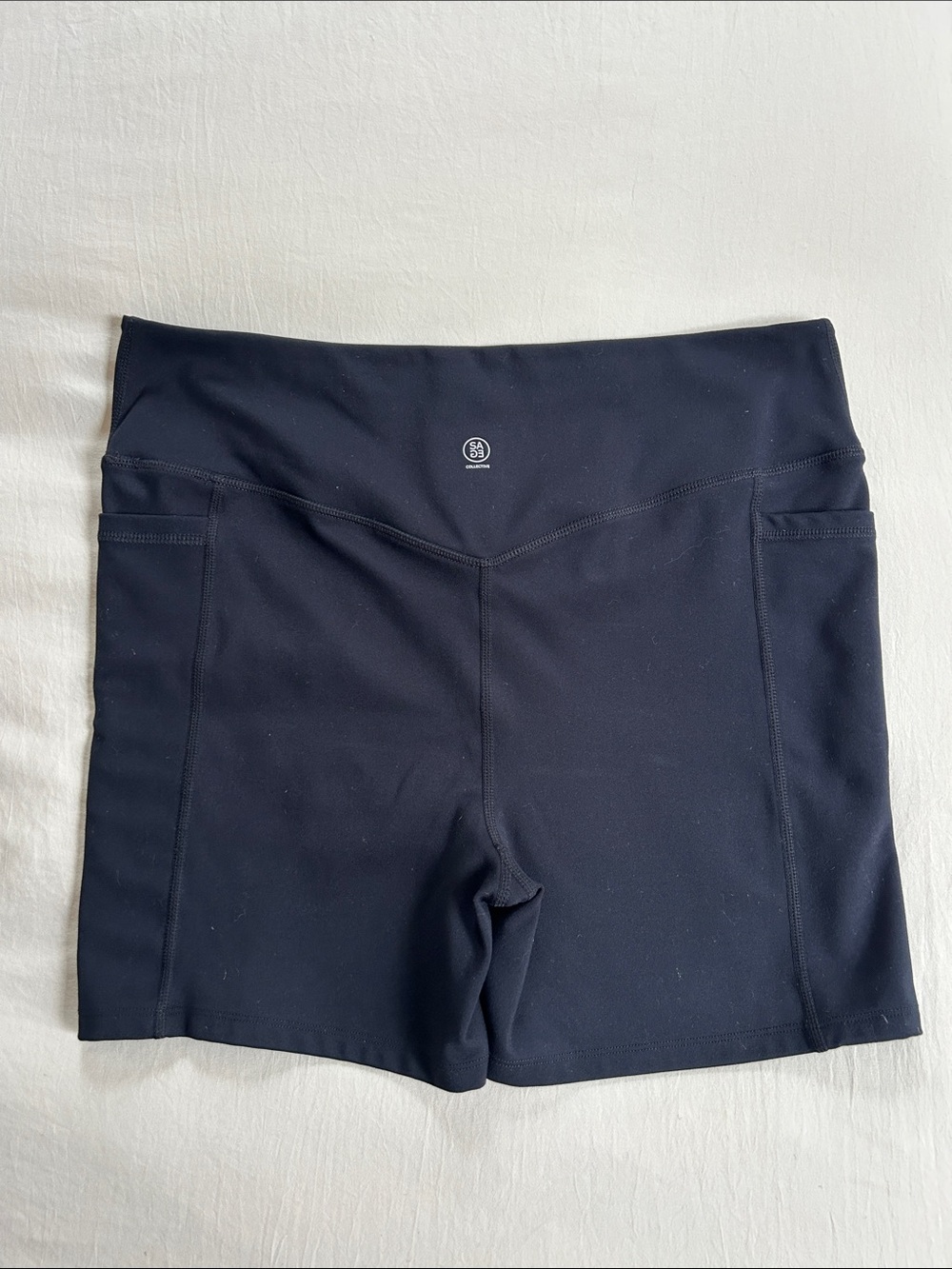 Sage Collective Biker Shorts. Size Large. 4.5” inseam. 15” waist. Side pockets - Picture 2 of 5